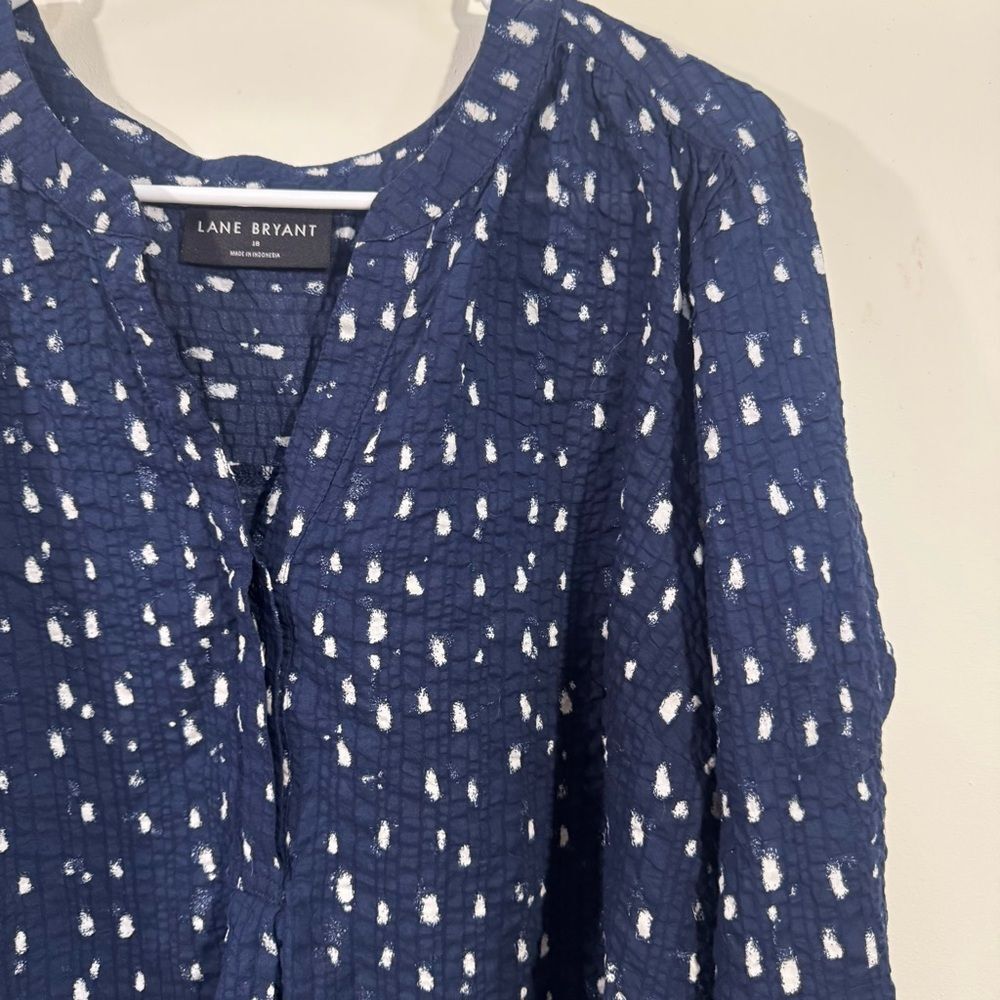 Lane Bryant Navy Blue Patterned Long Sleeve V-Neck Blouse - Picture 3 of 5